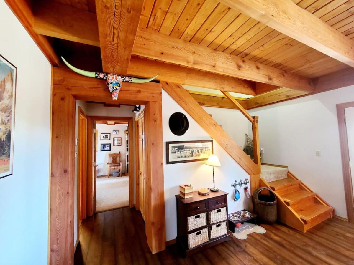 Blacktail Cabin Hideaway With Hot Tub Lakeside Dış mekan fotoğraf